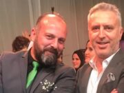 Siyasi organizasyonların ve etkinliklerin patronu