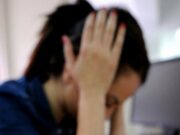 Mevsim geçişleri romatolojik hastalıkları artırabiliyor